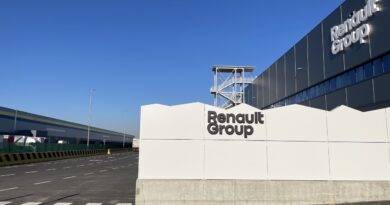 Inaugurato il Centro di Distribuzione Europeo Renault a Castel San Giovanni: innovazione, sicurezza e sostenibilità al centro della Renaulution